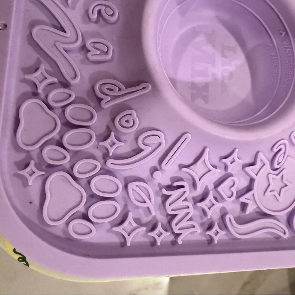 Woof LickMat No Slip Silicone Dog Slow Feeder Mat Lavender for Dogs
